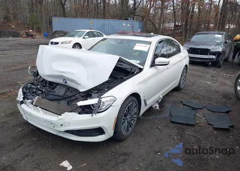 2019 BMW 530E xDrive Iperformance z USA, uszkodzony, nr VIN WBAJB1C54KB375325